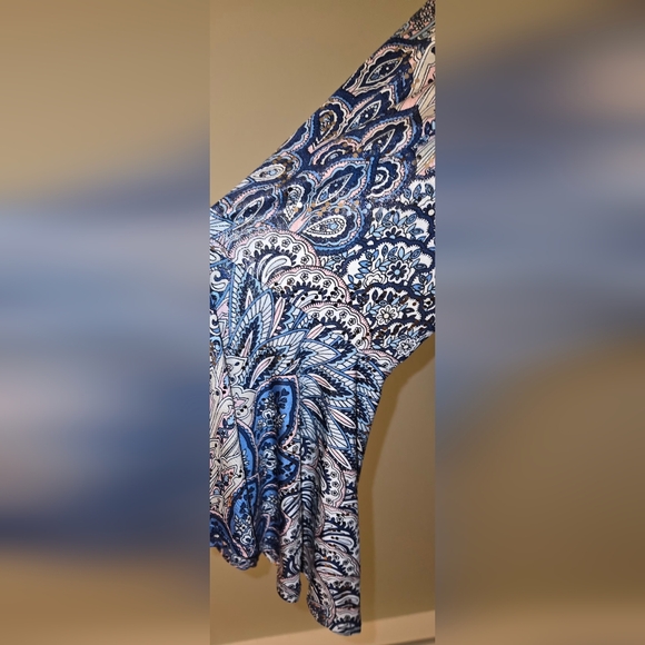 💝Blue and Pink Patern Silver Sequin Blouse by S. Levine - Picture 5 of 7